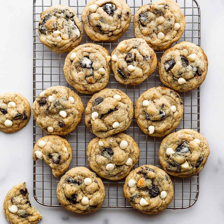 Cookies and Cream Cookies