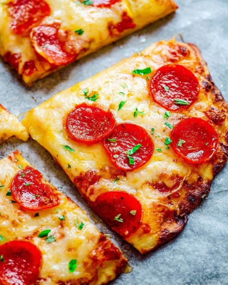 Delicious grilled pepperoni pizza cooked in 10 minutes